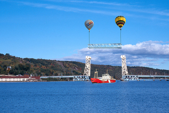 Balloon lift bridge