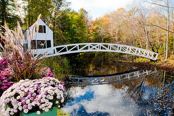 Arched bridge in Sommesville, ME