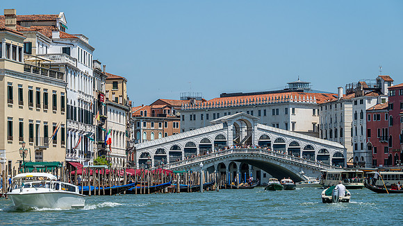 Rialto Bridge
