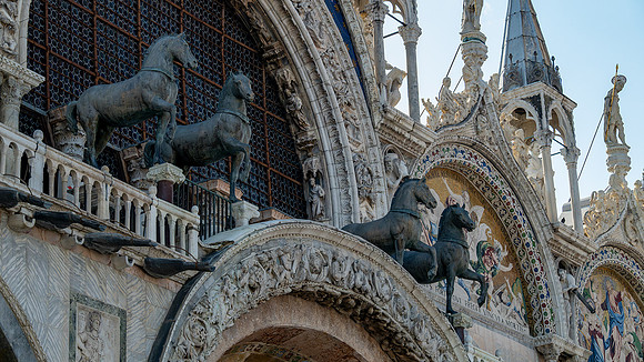 replicas of the original four horses on top of St. Mark's Basilica