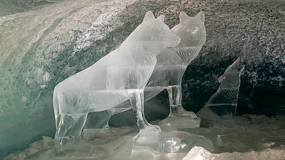 Sculpture inside Ice cave