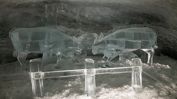 Sculpture inside Ice cave