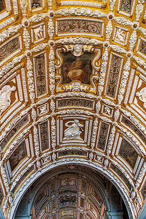 details inside of Doge's Palace