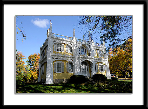 Birthday Cake House