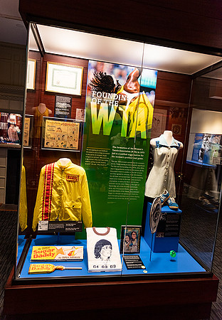 Battle of the Sexes original outfits