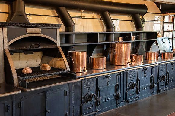 The Breakers kitchen