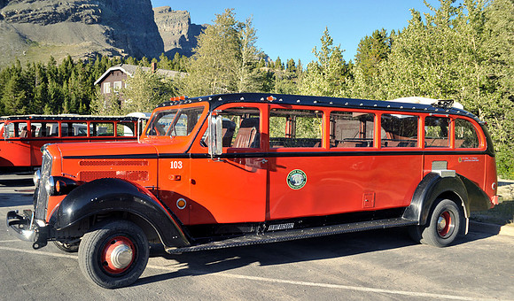 a "Jammer" tour bus