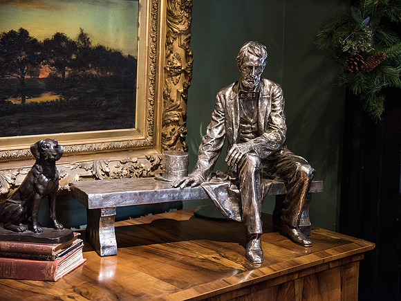 Houmas House silver statue of Abe Lincoln