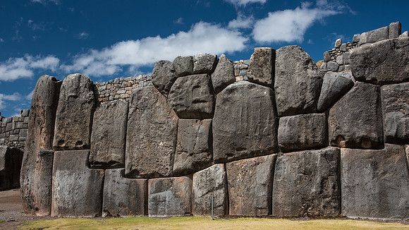 section of wall at Saksaywaman