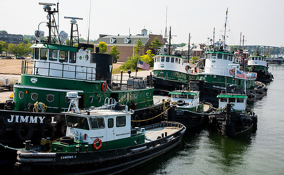 Tugboats in Sturgeon Bay