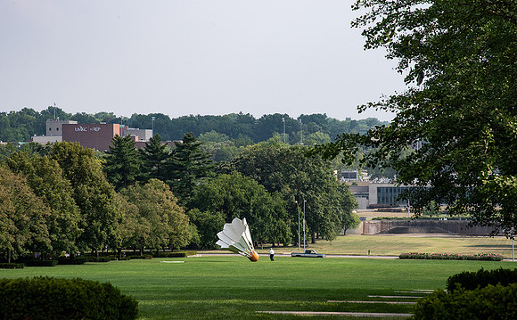Shuttlecock Sculpture