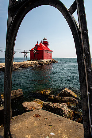 Sturgeon Bay North Pierhead Canal Lighthouse