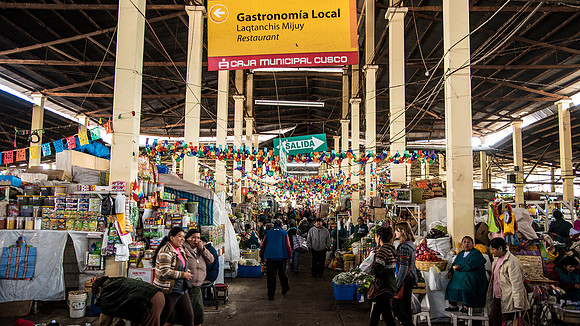 Guayaquil indoor market