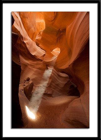 Lower Antelope Canyon light beam