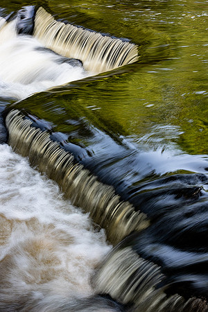 Bond Falls