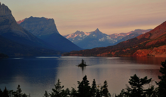 Sunrise at Wild Goose Island