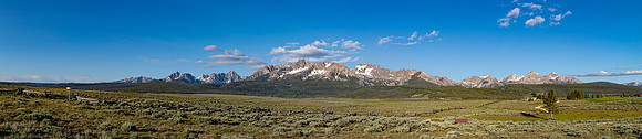 Sawtooth mountains